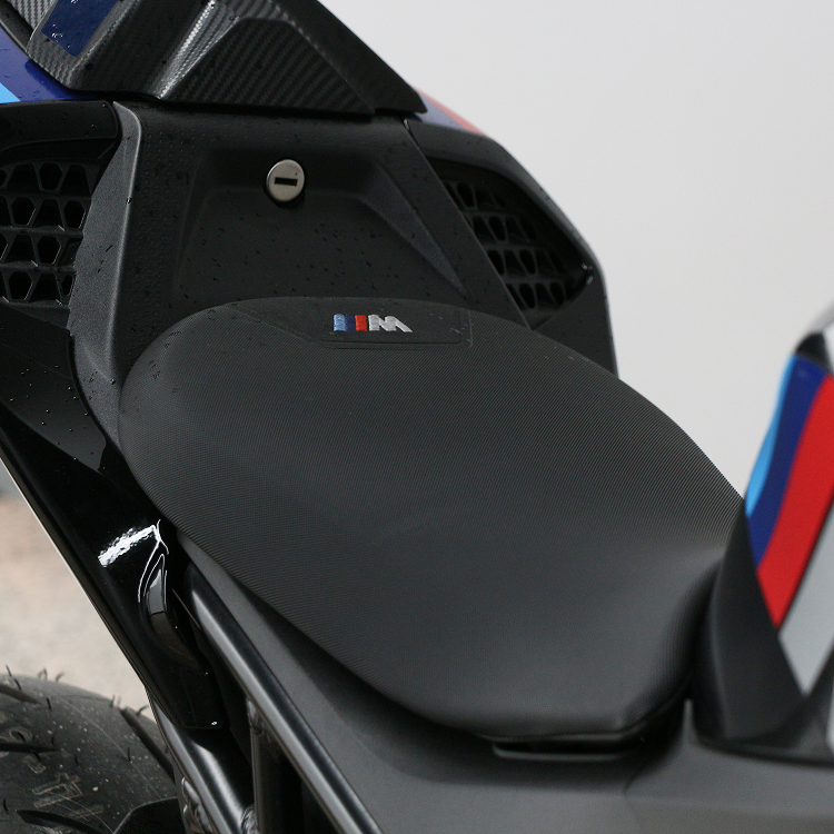 M1000RR-3