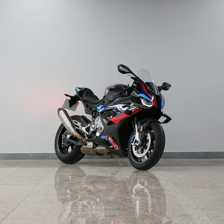 M1000RR-8
