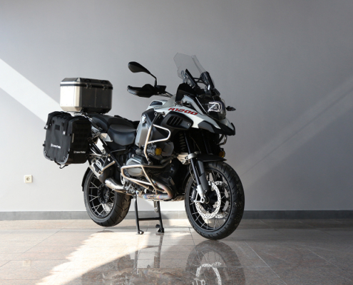 R1200GSA-10